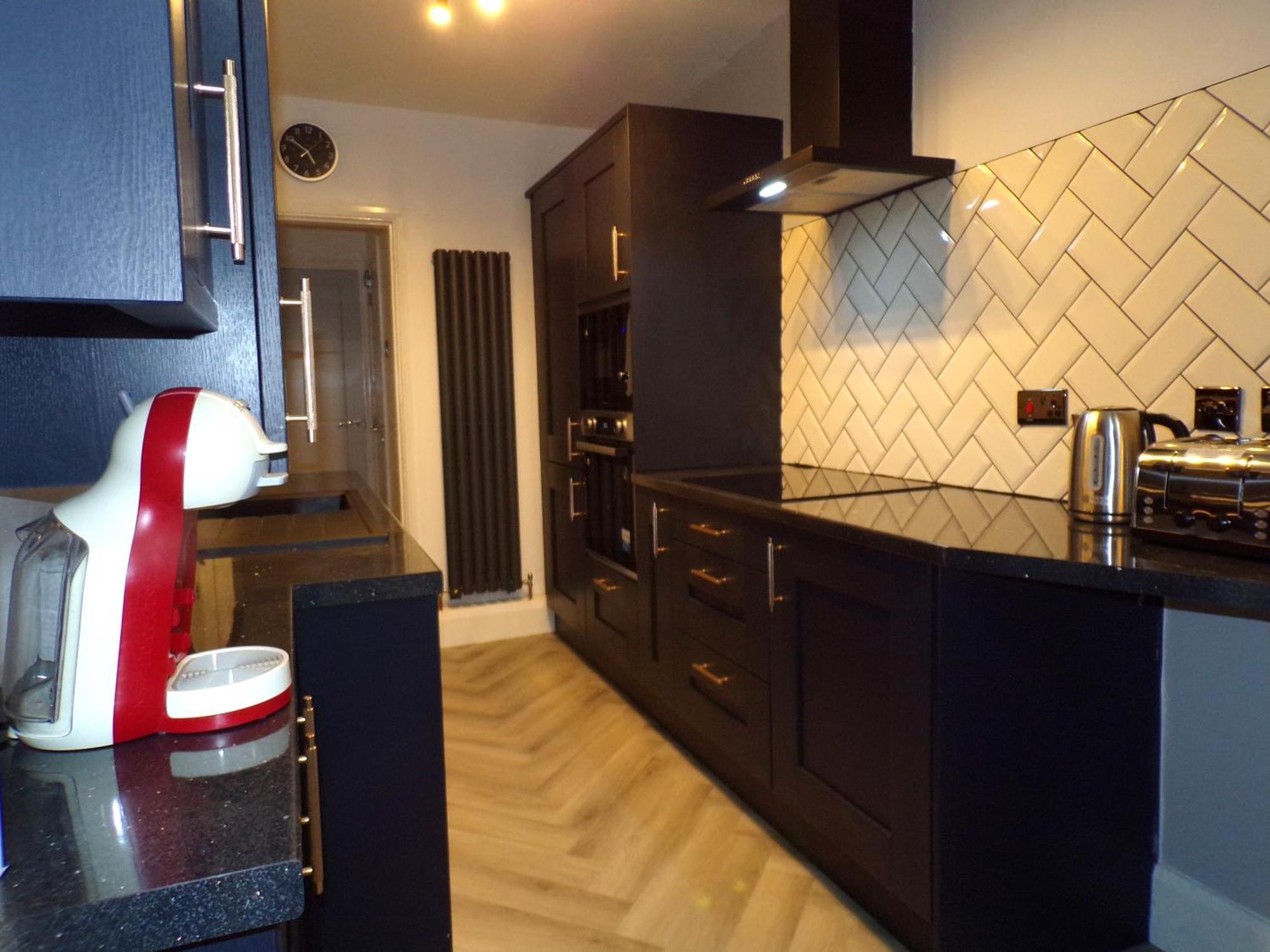 Hazelhurst House - 4 Bedrooms 2 Bathrooms Stoke-on-Trent 外观 照片